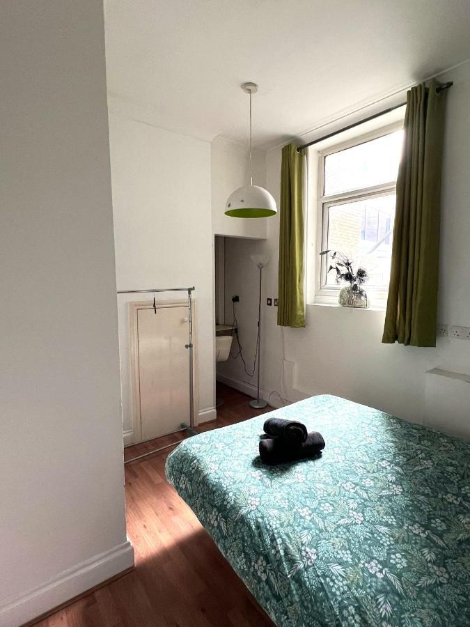 Aldgate Rooms Лондон Экстерьер фото