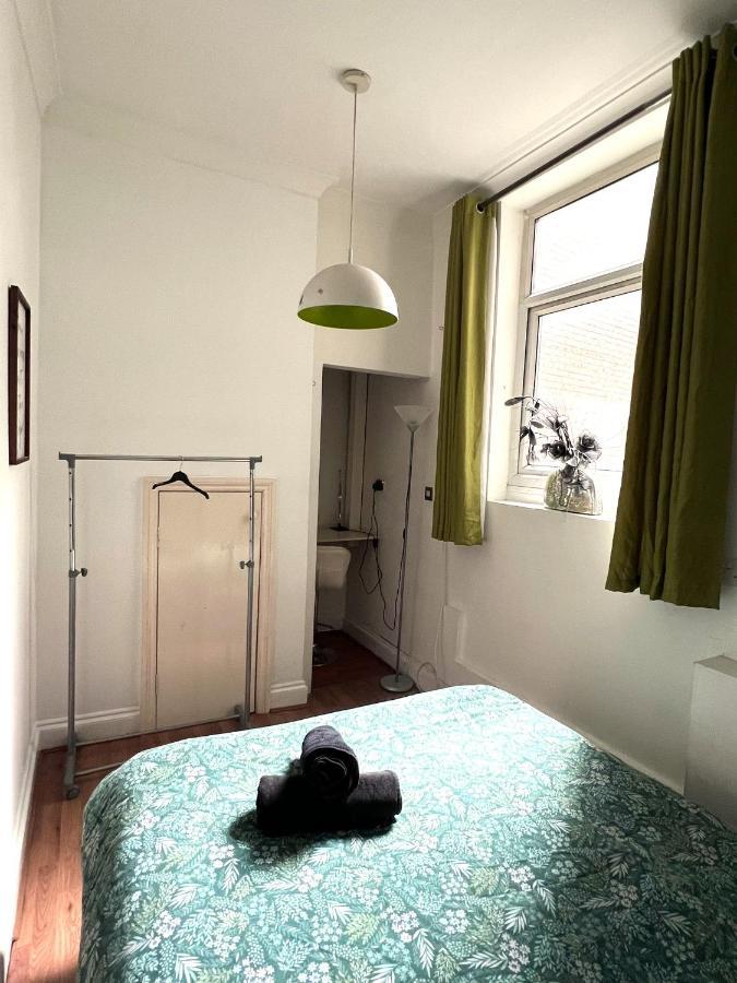 Aldgate Rooms Лондон Экстерьер фото